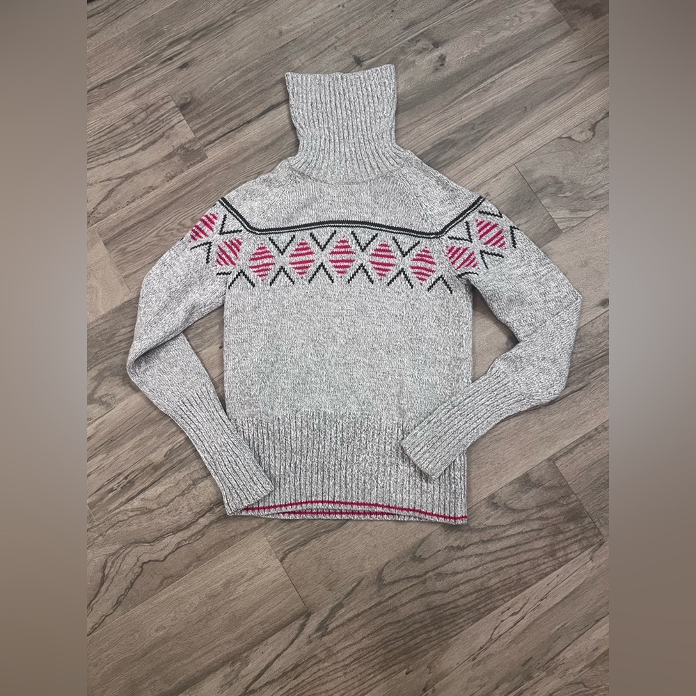 Icebreaker Gray and Pink Turtleneck Sweater